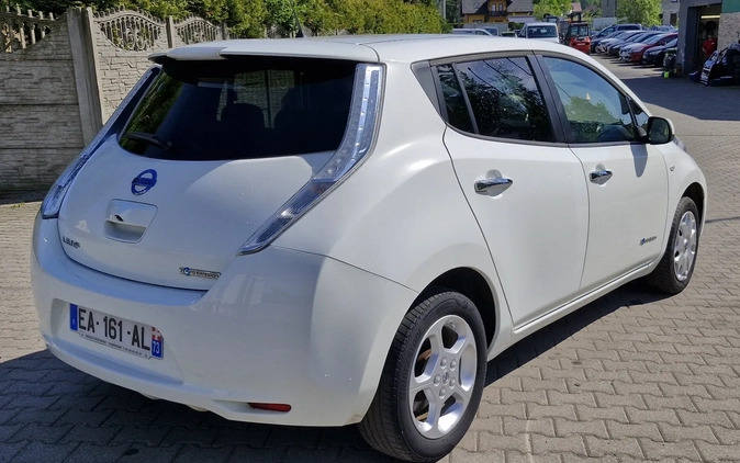 Nissan Leaf cena 22200 przebieg: 90000, rok produkcji 2016 z Ogrodzieniec małe 154